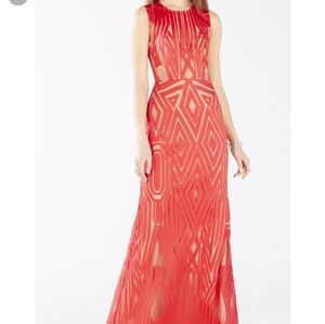 Veira Sleeveless Geometric Lace Gown